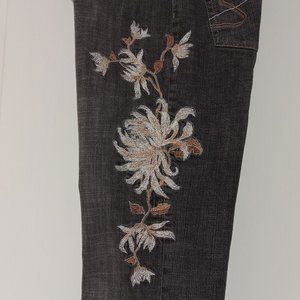 Metro 7, Dark Grey, Low Rise, Boot Cut Jean with Floral Embroidery, Size 2